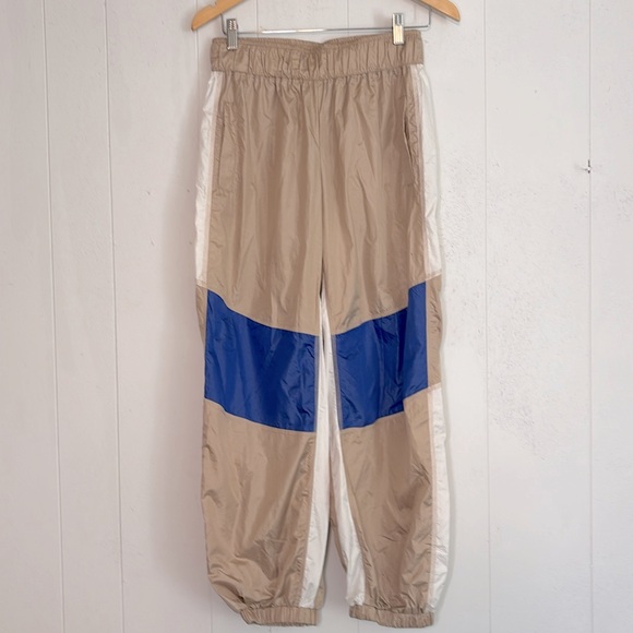 FP Movement by Free People In The Stars Pants - Picture 10 of 17